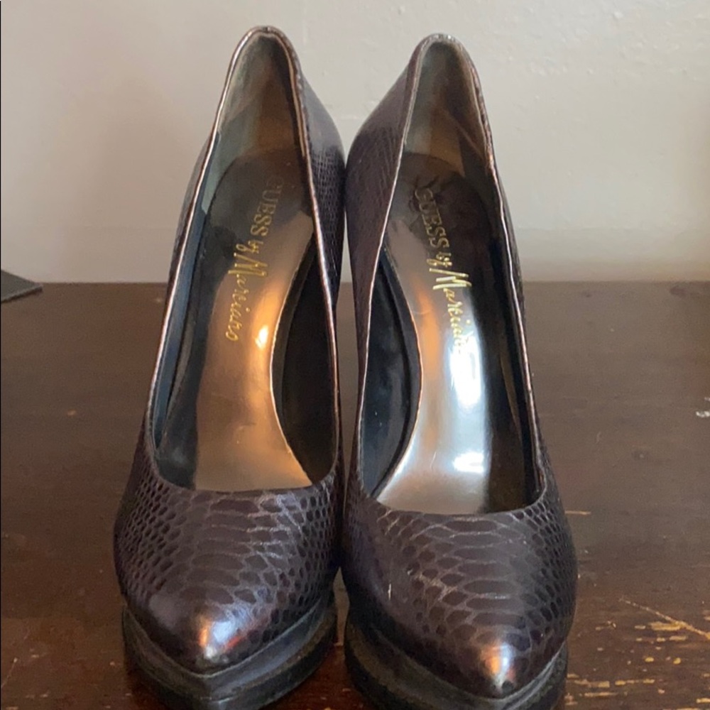 Silver croc  Guess 5in heels
